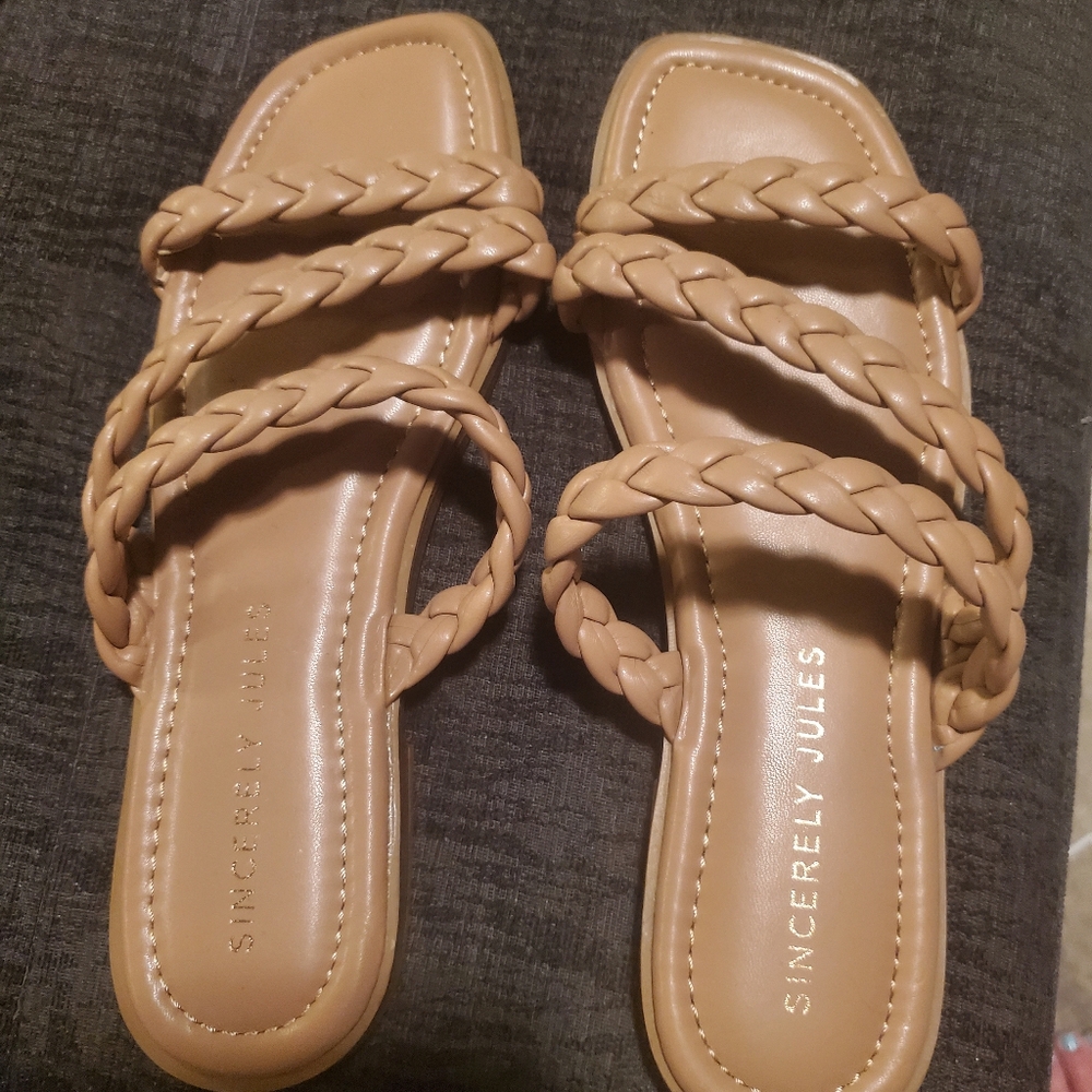 Sincerely Jules Tan strappy flip flops